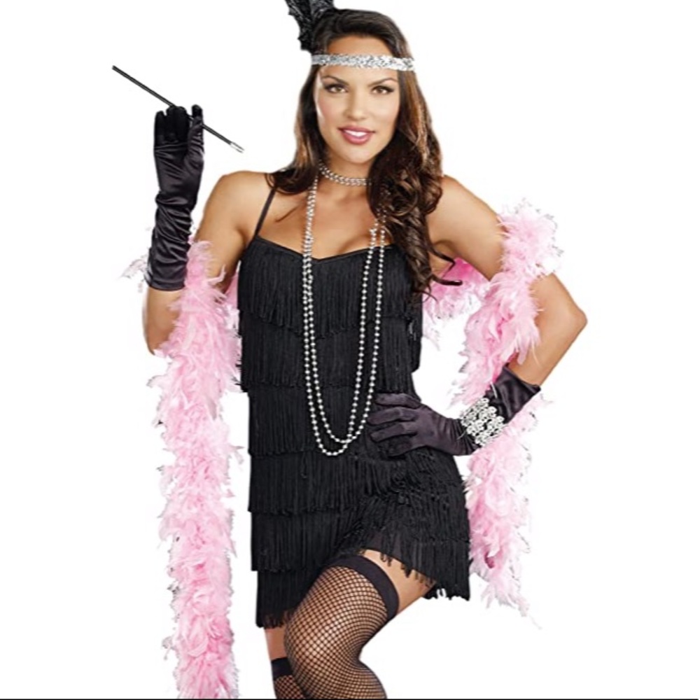 black flapper dress with accessories included